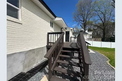 814 Aileen Circle, Pineville, NC 28134 - Photo 3