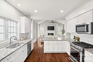 5904 Chalyce Ln, Charlotte, NC 28270 - Photo 11