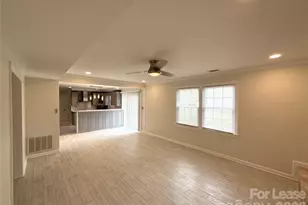 7318 Connan Ln, Charlotte, NC 28226 - Photo 7
