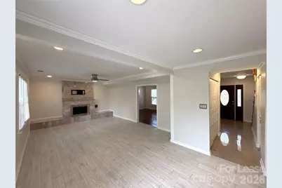 7318 Connan Lane, Charlotte, NC 28226 - Photo 5