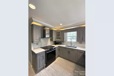 7318 Connan Lane, Charlotte, NC 28226 - Photo 11