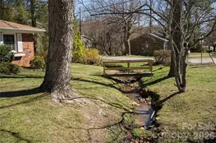 879 New Haw Creek Rd, Asheville, NC 28805 - Photo 27