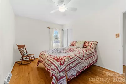 879 New Haw Creek Road, Asheville, NC 28805 - Photo 15