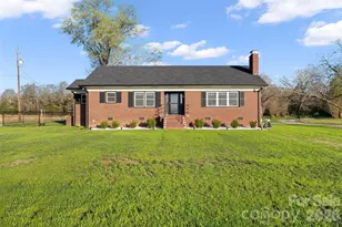 871 Saluda Rd, Chester, SC 29706 - Photo 1