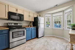 8217 Pineville-Matthews Rd, Charlotte, NC 28226 - Photo 7