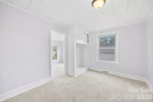 302 S Maple St, Dallas, NC 28034 - Photo 17