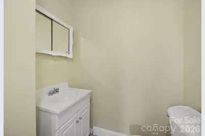 302 S Maple Street, Dallas, NC 28034 - Photo 13