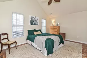 1821 Conifer Cir, Charlotte, NC 28213 - Photo 11