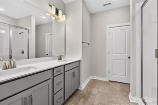 1136 Bismuth Ln, Charlotte, NC 28211 - Photo 23
