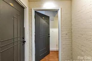 217 N Dotger Ave, Charlotte, NC 28207 - Photo 3