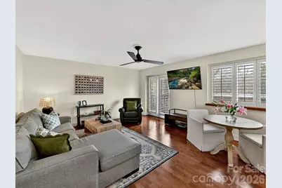 217 N Dotger Avenue #D10, Charlotte, NC 28207 - Photo 5