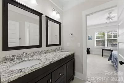 661 Ideal Way, Charlotte, NC 28203 - Photo 19