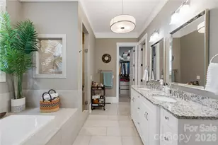 661 Ideal Way, Charlotte, NC 28203 - Photo 11