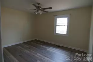 1968 Crestdale Ln, Newton, NC 28658 - Photo 9