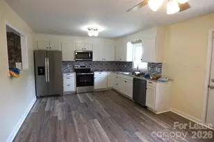 1968 Crestdale Ln, Newton, NC 28658 - Photo 7