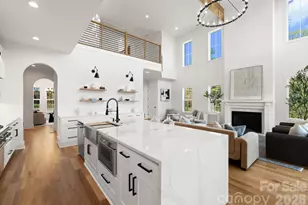 621 Poindexter Dr, Charlotte, NC 28209 - Photo 11