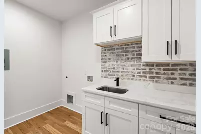 621 Poindexter Drive, Charlotte, NC 28209 - Photo 33