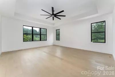 808 Maybank Drive, Hendersonville, NC 28739 - Photo 15