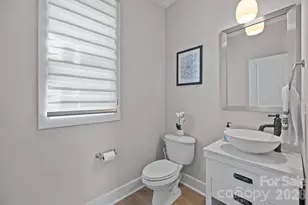 1943 Abbott St, Charlotte, NC 28203 - Photo 7