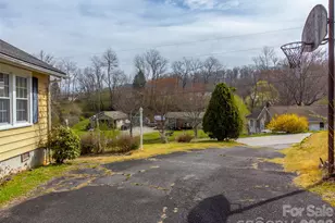 318 Sunrise Park, Sylva, NC 28779 - Photo 25