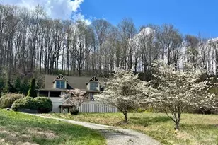 330 Potts Dr, Waynesville, NC 28785 - Photo 1