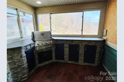 330 Potts Drive, Waynesville, NC 28785 - Photo 17