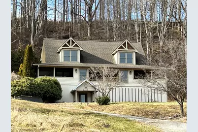 330 Potts Drive, Waynesville, NC 28785 - Photo 1