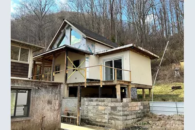 330 Potts Drive, Waynesville, NC 28785 - Photo 7