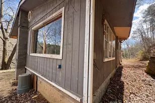 90 Scenic Hill Dr, Bryson City, NC 28713 - Photo 3