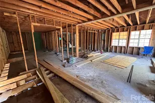 90 Scenic Hill Dr, Bryson City, NC 28713 - Photo 5