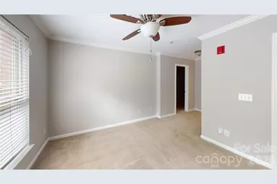 537 Donatello Avenue, Charlotte, NC 28205 - Photo 9