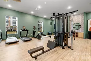 915 W Mallard Creek Church Rd, Charlotte, NC 28262 - Photo 21