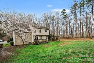 8100 Chatham Oaks Drive, Concord, NC 28027 - Photo 29