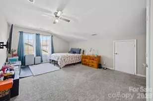 8701 Kirkley Glen Ln, Charlotte, NC 28215 - Photo 31