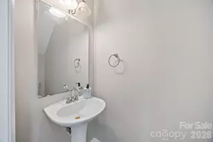 8701 Kirkley Glen Ln, Charlotte, NC 28215 - Photo 17