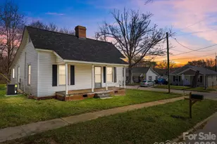 828 Park Ave, Salisbury, NC 28144 - Photo 1