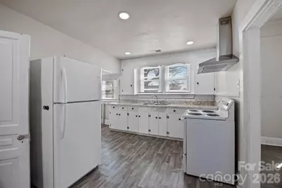 828 Park Avenue, Salisbury, NC 28144 - Photo 17