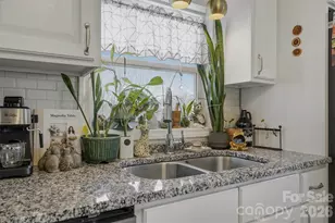 100 Reed St, Morganton, NC 28655 - Photo 9