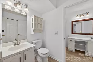 6000 Gray Gate Ln, Charlotte, NC 28210 - Photo 23