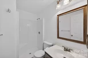 6000 Gray Gate Ln, Charlotte, NC 28210 - Photo 29