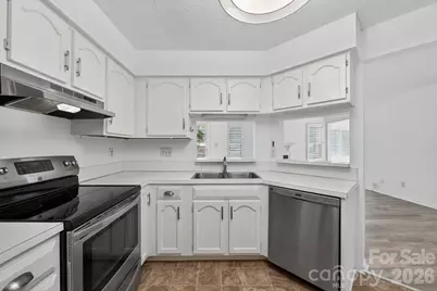 6000 Gray Gate Lane #D, Charlotte, NC 28210 - Photo 17