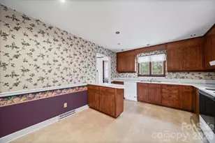 1628 Dixon Rd, Gastonia, NC 28054 - Photo 13