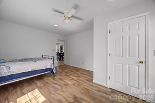 128 Pine St, Shelby, NC 28152 - Photo 9