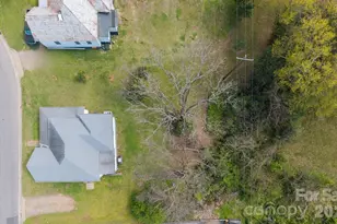 128 Pine St, Shelby, NC 28152 - Photo 11