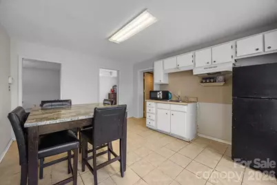 128 Pine Street, Shelby, NC 28152 - Photo 5