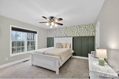 4927 Gateway Drive, Claremont, NC 28610 - Photo 3