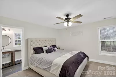 4927 Gateway Drive, Claremont, NC 28610 - Photo 15