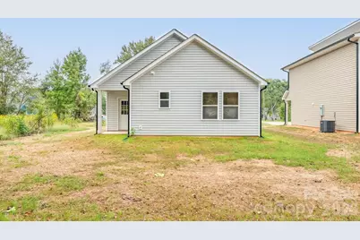 405 E Henderson Street, East Spencer, NC 28039 - Photo 27