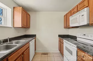 2530 E 7th St, Charlotte, NC 28204 - Photo 15
