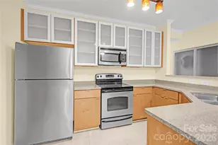 525 N Graham St, Charlotte, NC 28202 - Photo 15